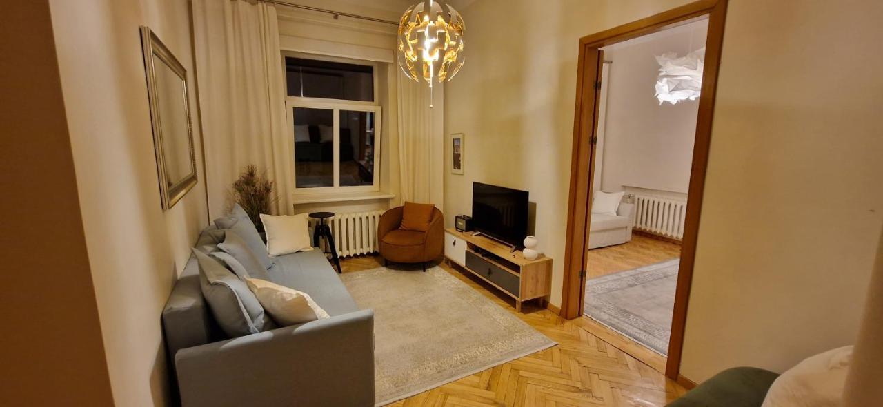 Tyzen39&38 Luxury Apartment Vilna Exterior foto